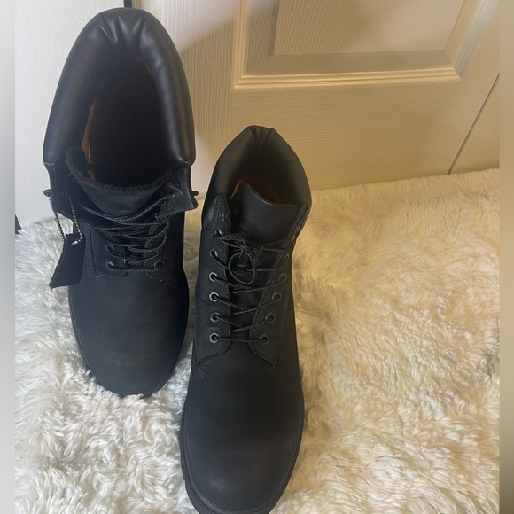 Timberland® Classic 6-Inch Waterproof Men’s Boot Size 13 - Picture 8 of 16